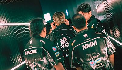 Esports Teams Inspiring Millions of Fans: The New Era of Competitive Glory